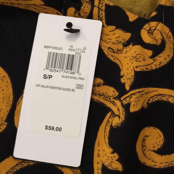 Guess Tops - Picture 5 of 5